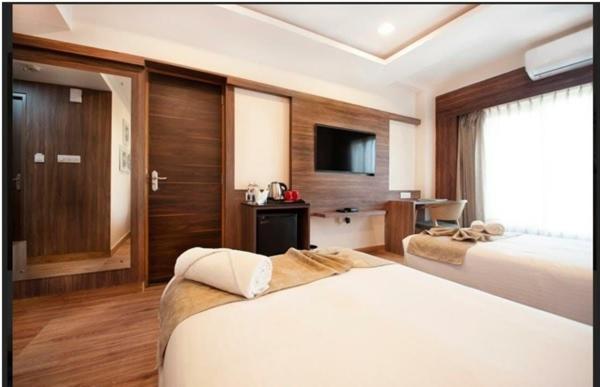 Purple Cloud Hotel Devanahalli Bagian luar foto