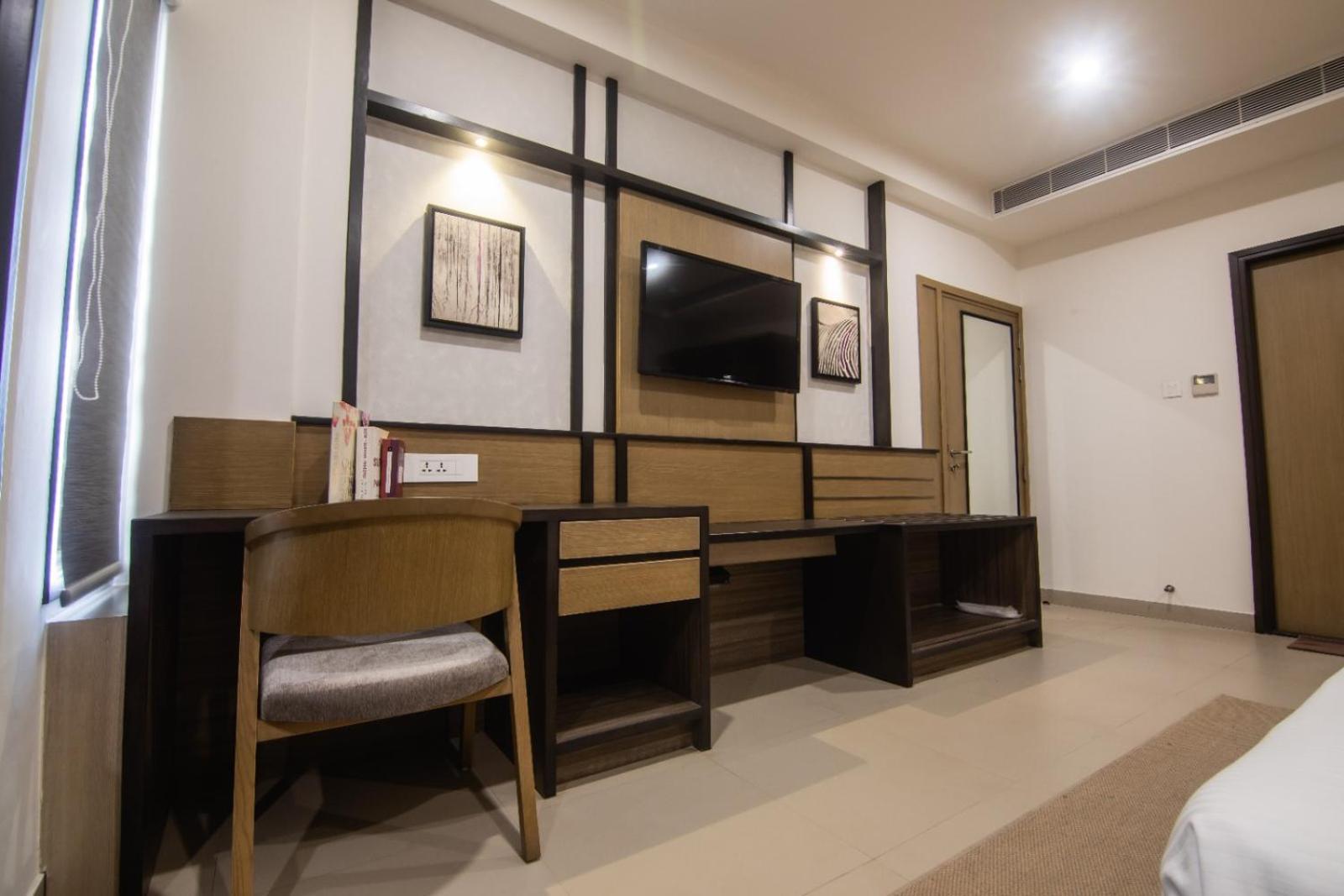 Purple Cloud Hotel Devanahalli Bagian luar foto