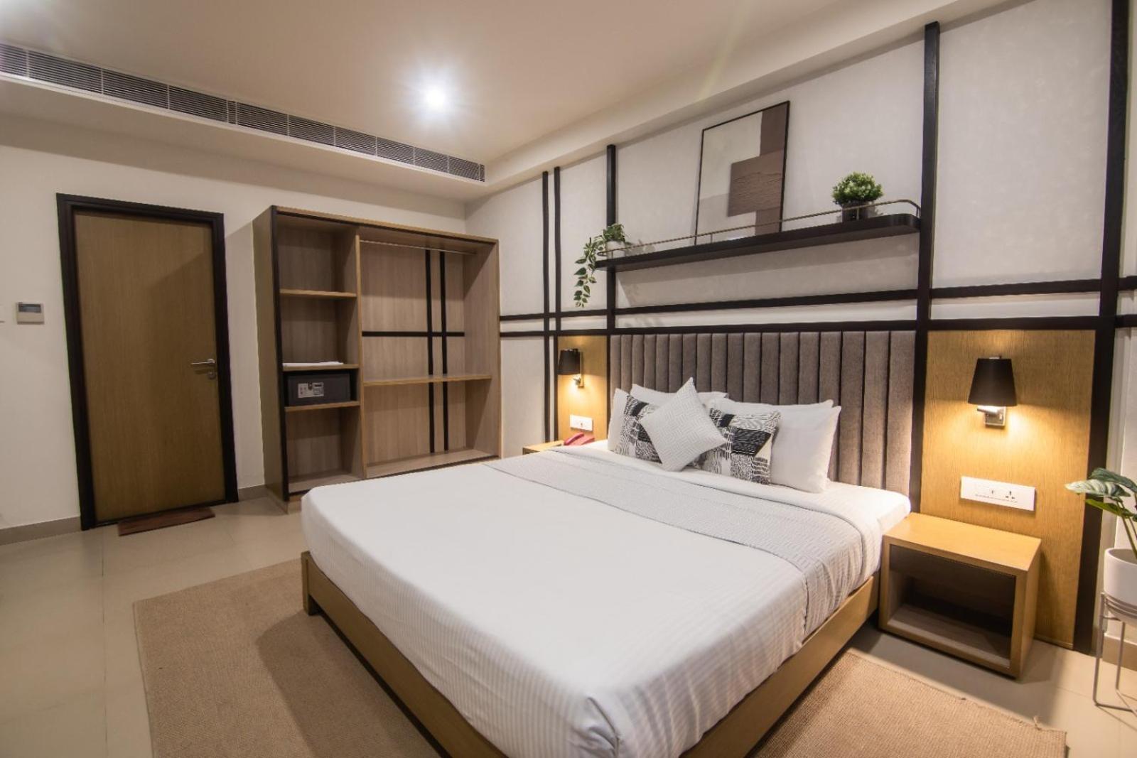 Purple Cloud Hotel Devanahalli Bagian luar foto