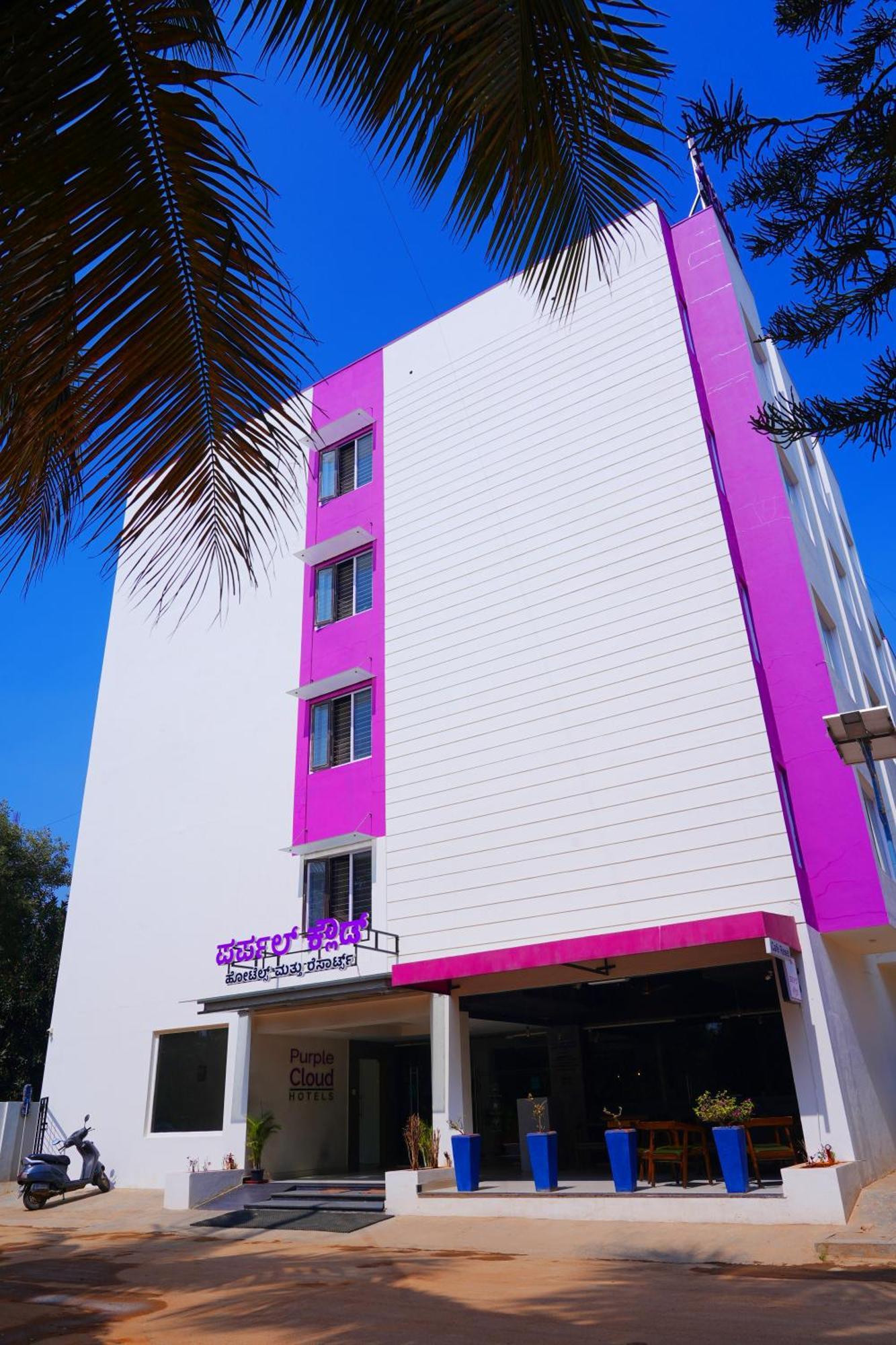 Purple Cloud Hotel Devanahalli Bagian luar foto