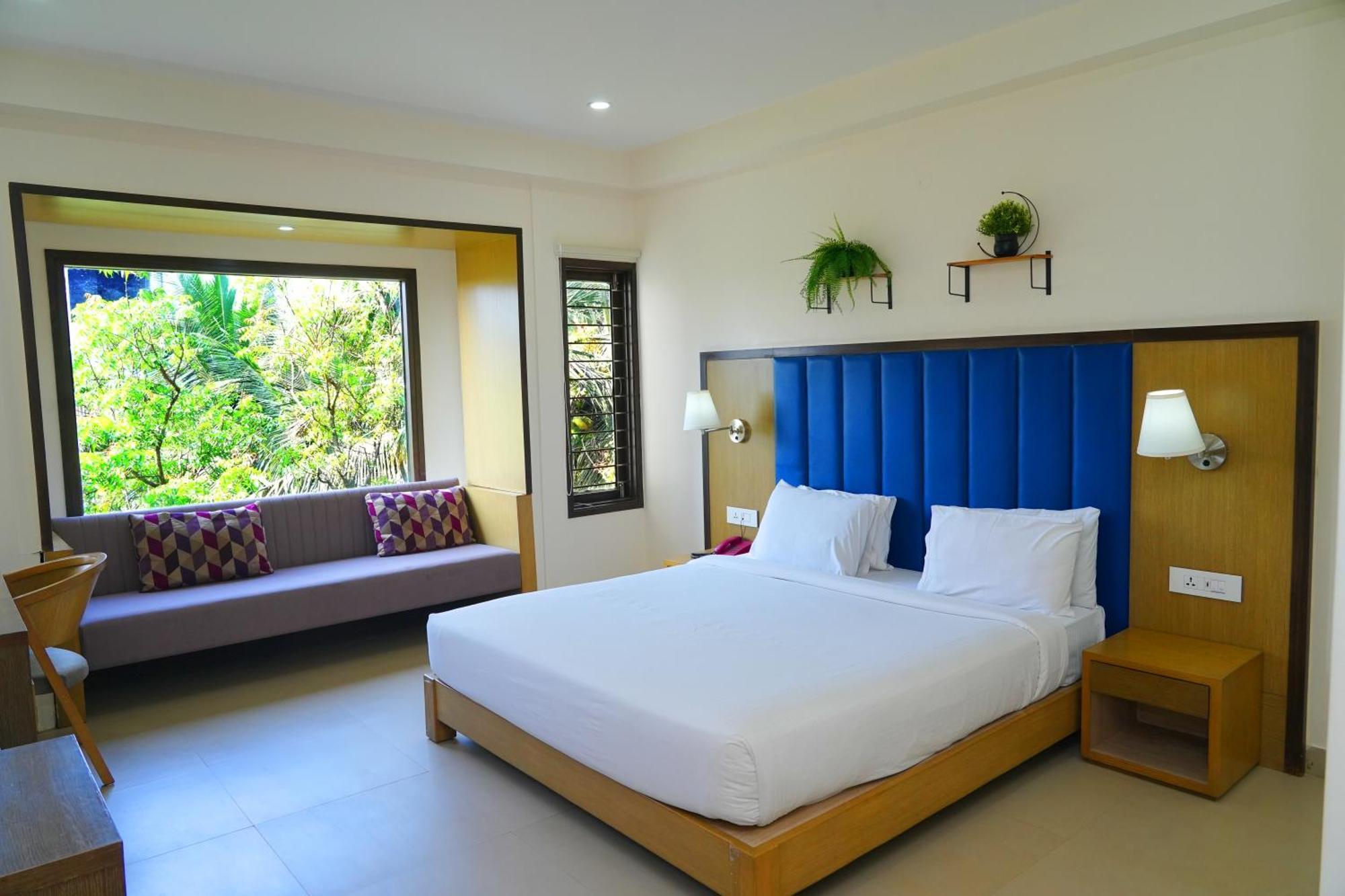 Purple Cloud Hotel Devanahalli Bagian luar foto