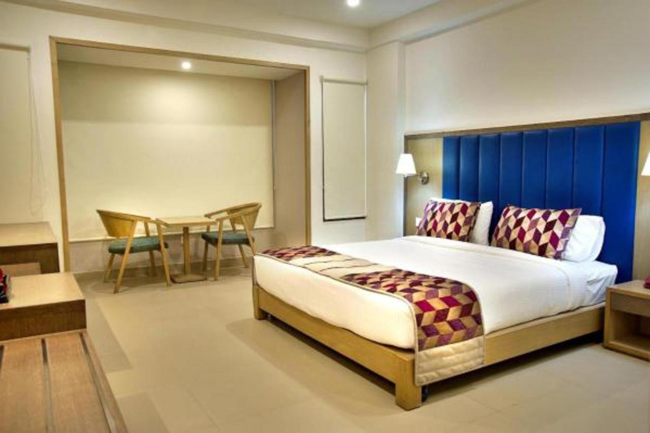 Purple Cloud Hotel Devanahalli Bagian luar foto