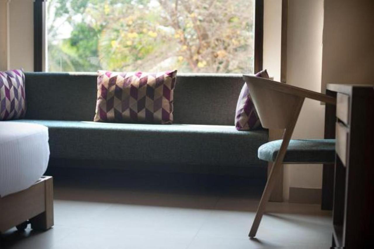 Purple Cloud Hotel Devanahalli Bagian luar foto